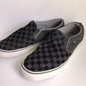 Black and gray checkerboard vans 9.5